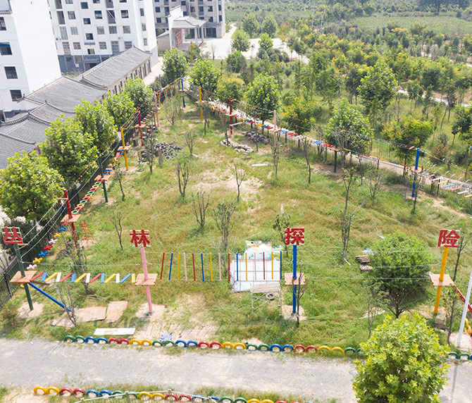 丛林穿越器材